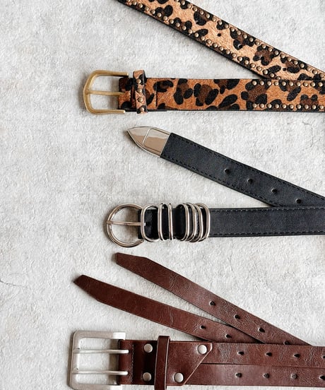 leopard studded belt C611