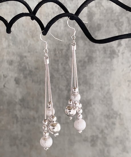 tassel ball pierce F508