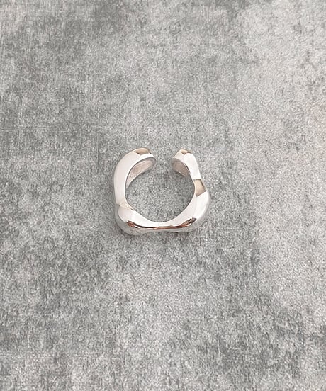 wavy line ring K202