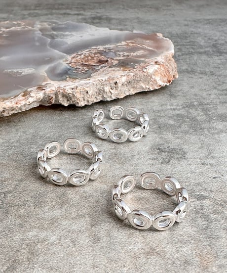 oval bubble ring J418