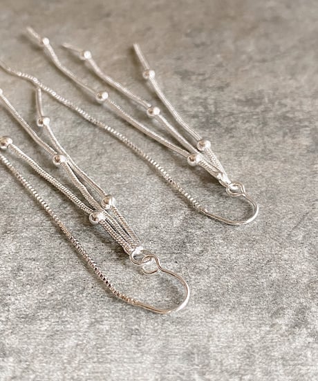 tassel line pierce F513