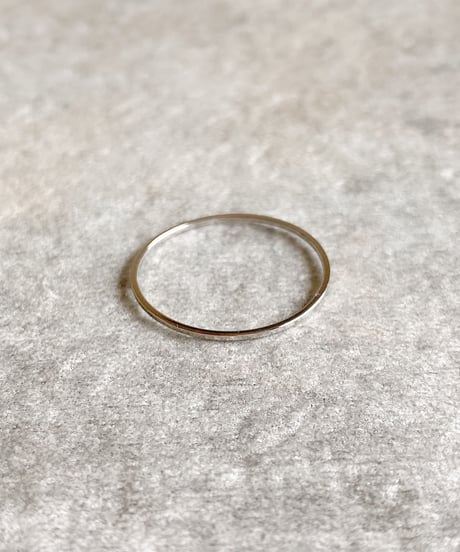 slender ring H310