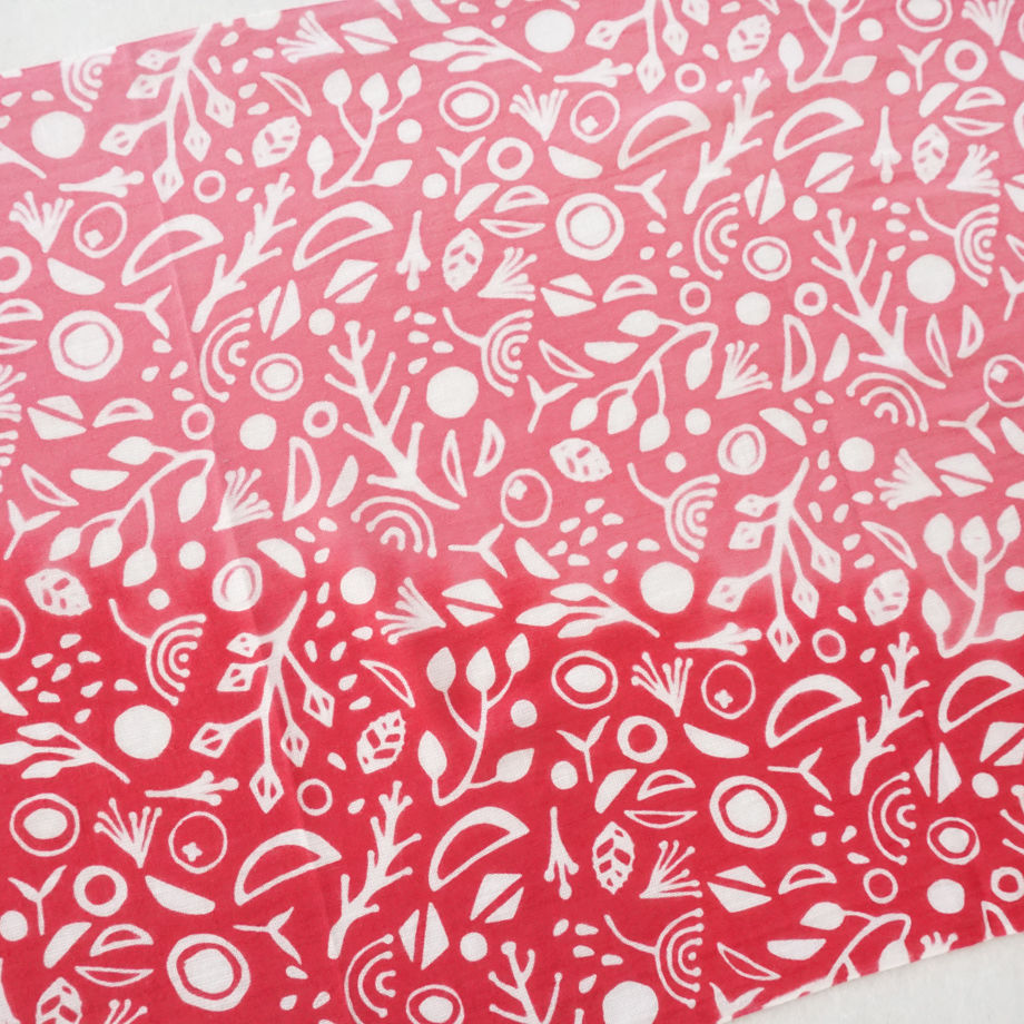 クラフトスカーフ〈手絞り〉　ピンク色 楽天市場】スカーフ シルク100% 小判から大判6サイズ ストール