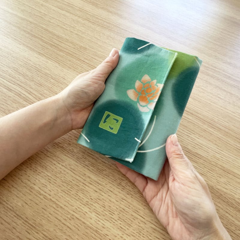 TK ゆれる　直筆サイン本　帯+限定カバー付き TK ゆれる 直筆サイン本 帯+限定カバー付き ブックカバー＆帯 | グッズ