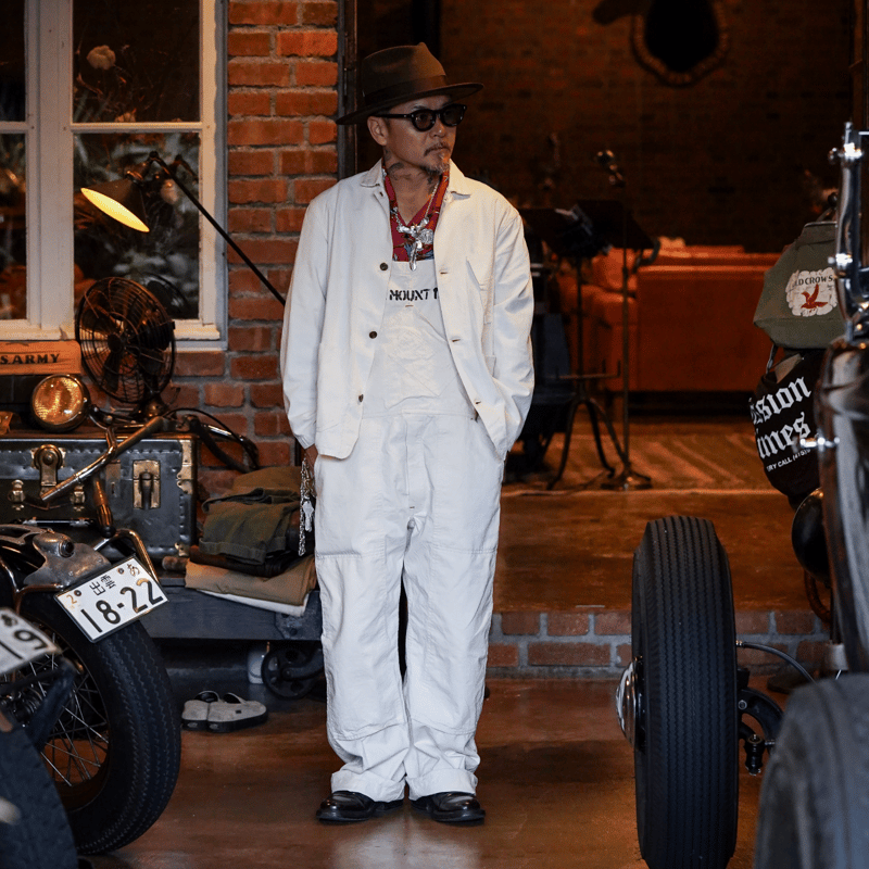 OVERALLS stencil | old mountain