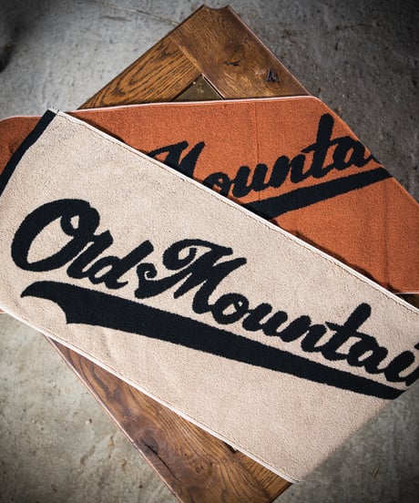 CATEGORY APPAREL | old mountain