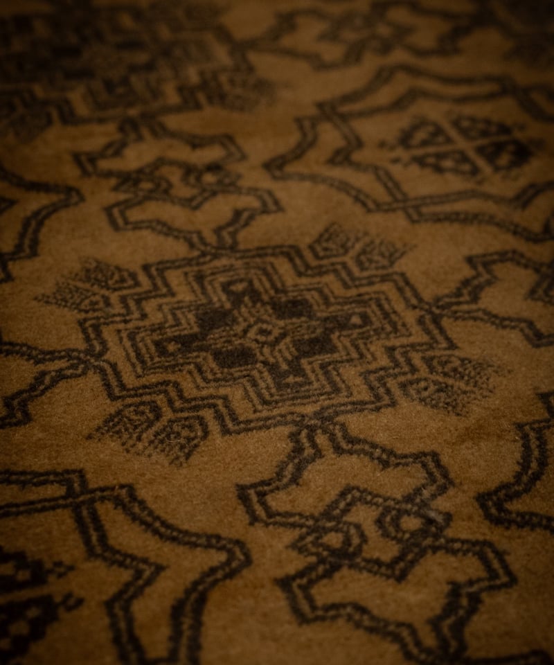 PERSIAN DESIGNED CARPET wool | old mountain