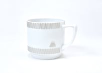 富士山モチーフ　マグカップ（銀）　／　Mt.FUJI MOTIF MUG  SILVER