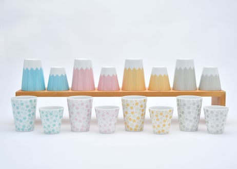 桜モチーフ　カップ（ＨＬ）　水色　／　CHERRY BLOSSOM MOTIF CUP (HL)  PALE BLUE