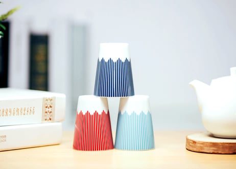 富士山モチーフ　カップ（ＨＬ）　水色　／　Mt.FUJI MOTIF CUP (HL)  PALE BLUE