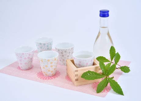 桜モチーフ　カップ（Ｈ）　銀　／　CHERRY BLOSSOM MOTIF CUP (H)  SILVER