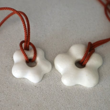 Torito | シルクコードネックレス : Renga