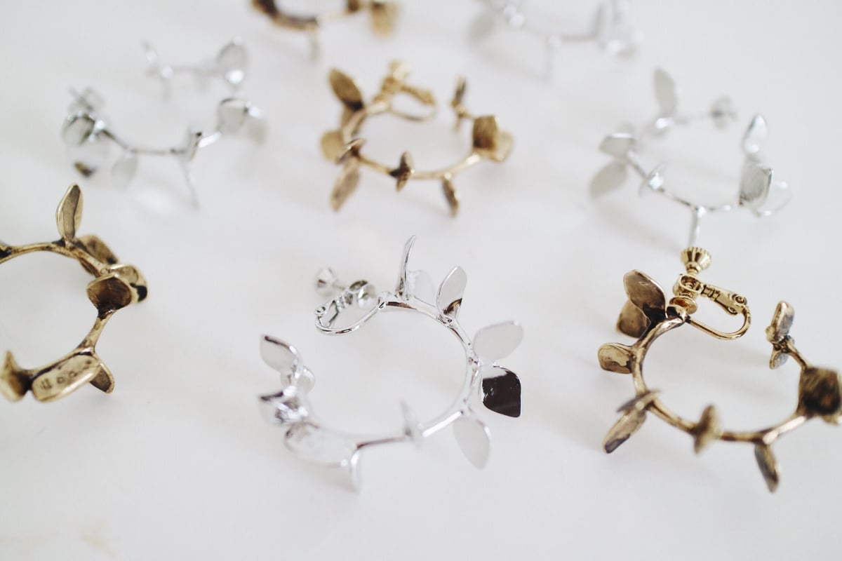 YUKARI HOOP silver color イヤリング EAR CLIPS