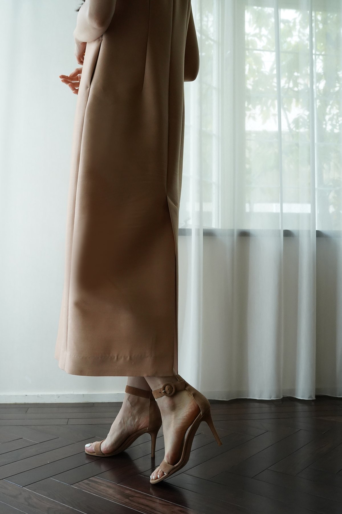 Silk Wool Vent Dress | KEINA RITA OFFICIAL ONLI