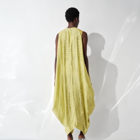 DK29-04-O10／Shadow Wave Jacquard Sleeveless Dress／2COLORS