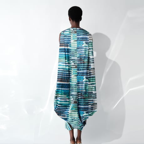 DK29-01-D05／“Hybrid Motion” Print ／ Rayon Cotton Satin Sleeveless Dress／2COLORS