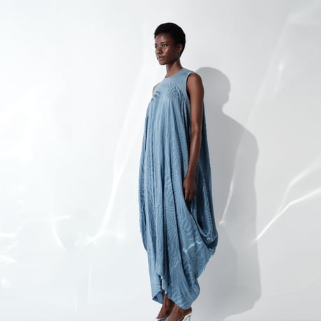 DK29-04-O10／Shadow Wave Jacquard Sleeveless Dress／2COLORS
