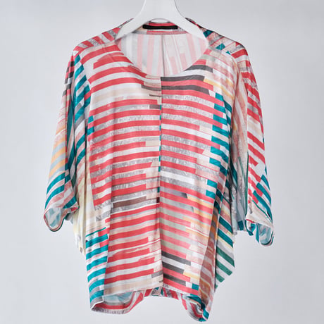 DK29-CS01-T01／”Hybrid Motion” Print ／60C/Mo Smooth Draped Top／2COLORS
