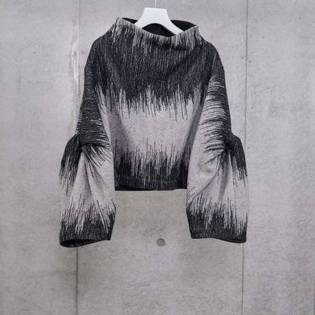 DK30-10-B03／Shadow Drip Wool Needle Punch Twisted Sleeve Blouse／2COLORS