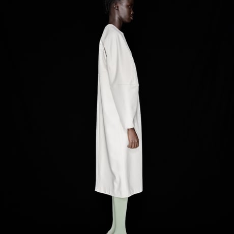 LE-O02／Limited Edition Super 120’s Wool Melton Minimal Line Dress／2COLORS