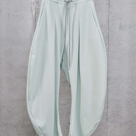 DK30-CS03-P01／Technorama Double-Knit Curved Silhouette Pants／2COLORS