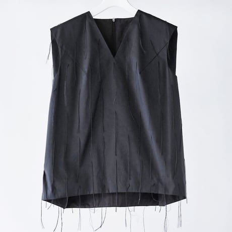 DK29-08-T02／Whisper Flow Cut Jacquard Sleeveless V-Neck Top／2COLORS