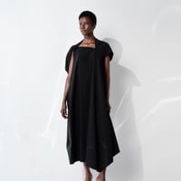DK29-02-O04／Ny/C Luster Poplin Asymmetric Dress／2COLORS