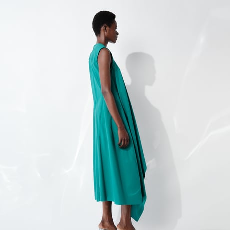 DK29-CS03-D07／40/1 Strong Twist SZ Soft Stretch Ponte Sleeveless Draped Dress／2COLORS