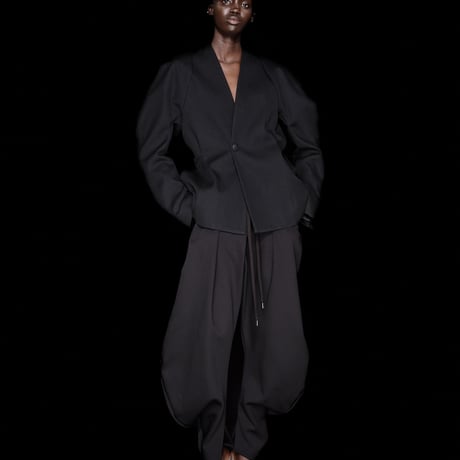 DK30-08-J03／Fine Wool Calze Twill Round Silhouette Jacket／2COLORS