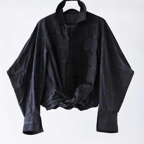DK29-03-B03／Ny Shadow Border Twisted Blouse／2COLORS