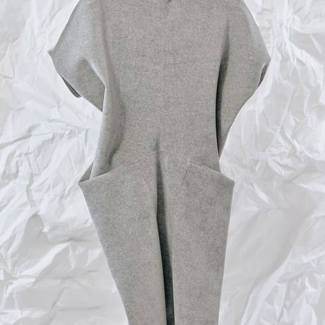 DK28-CS04-V03／Velour Bonding Unique Silhouette Gilet／2COLORS