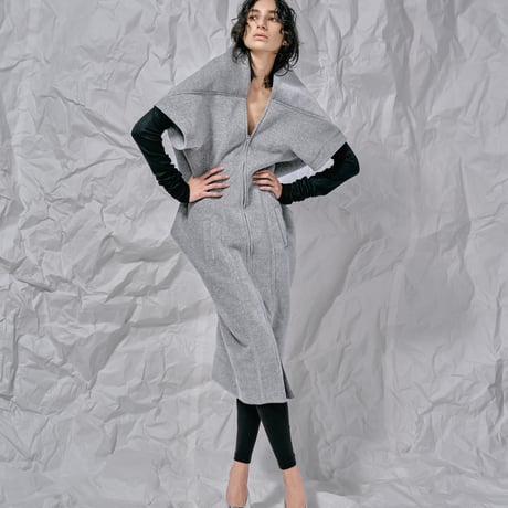 DK28-CS04-V03／Velour Bonding Unique Silhouette Gilet／2COLORS