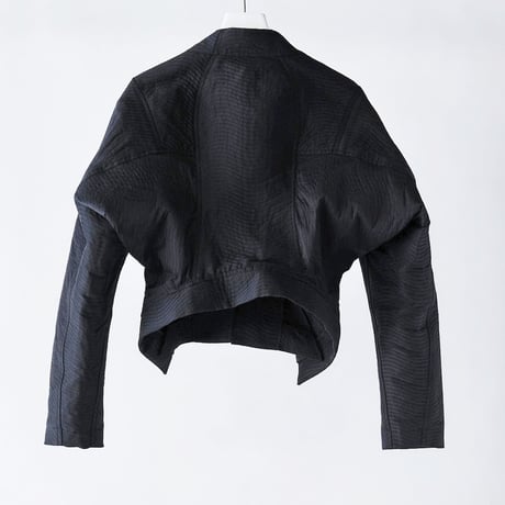 DK29-09-J04／Ridge Wave Matelassé Short Jacket／1COLOR