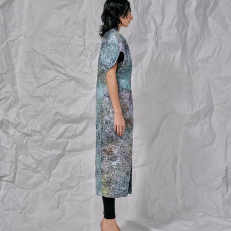 DK28-SP01-V02／Multicolor Recycled Thread Embroidery I-line dress／1COLOR