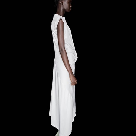 DK30-CS02-O05／100d PLA Smooth Knotted Draped Dress／2COLORS