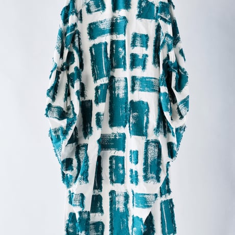 DK29-05-O05／Fringe Cut Jacquard Minimalist Dress／2COLORS