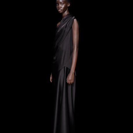 DK30-05A/B-D02／BONOTTO Liquid Wool Satin / Acetate Double Satin One-shoulder Dress／3COLORS