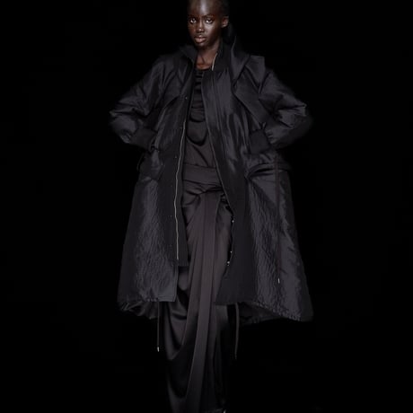 DK30-09-C04／Memory Border Matelassé Mod Coat／1COLOR