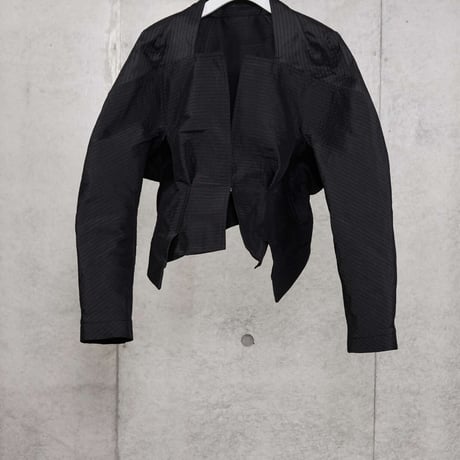 DK30-09-J06／Memory Border Matelassé Short Jacket／1COLOR