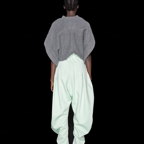 DK30-CS03-P01／Technorama Double-Knit Curved Silhouette Pants／2COLORS
