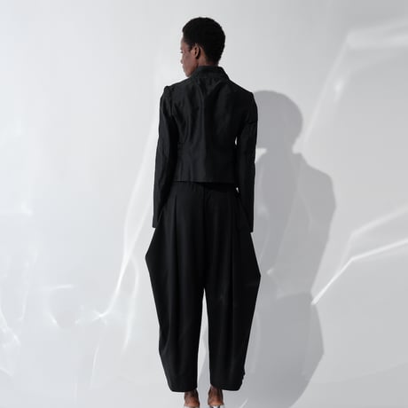 DV-069／“BASICS” Ultra Fine Summer Wool Tucked Drape Pants／1COLOR