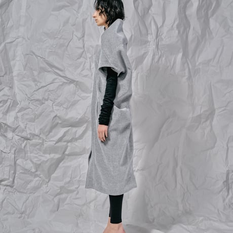 DK28-CS04-V03／Velour Bonding Unique Silhouette Gilet／2COLORS