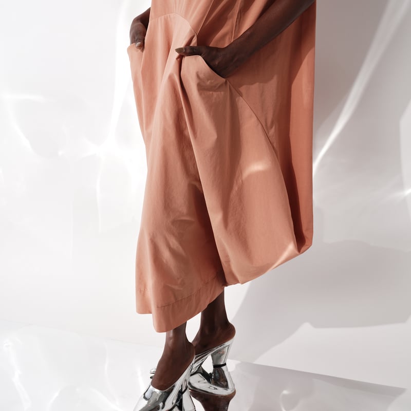 DK29-02-D05／Ny/C Luster Poplin Sleeveless Dress