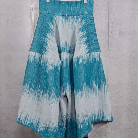 DK30-10-P03／Shadow Drip Wool Needle Punch Bell Silhouette Pants／2COLORS