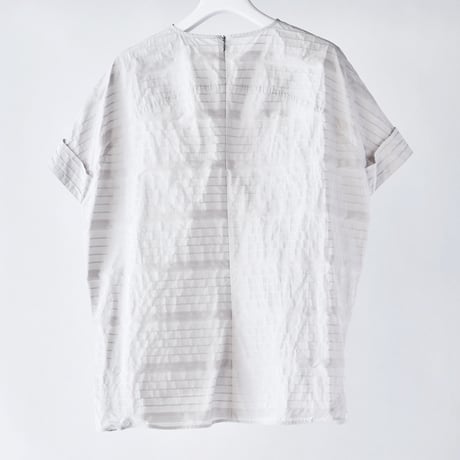 DK29-03-T06／Ny Shadow Border Twisted Top／2COLORS