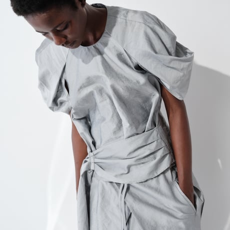 DK29-06-B02／Linen Nylon Rigid Cloth Draped Belt Blouse／2COLORS