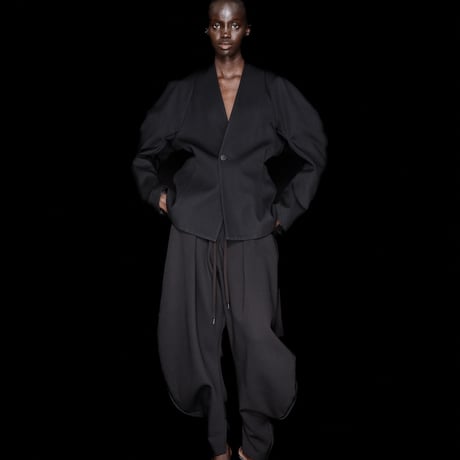 DK30-08-J03／Fine Wool Calze Twill Round Silhouette Jacket／2COLORS