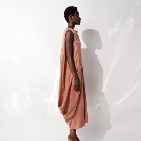 DK29-02-D05／Ny/C Luster Poplin Sleeveless Dress／2COLORS