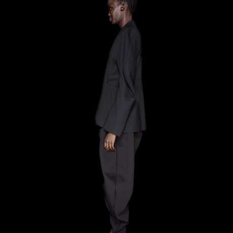 DK30-08-J03／Fine Wool Calze Twill Round Silhouette Jacket／2COLORS