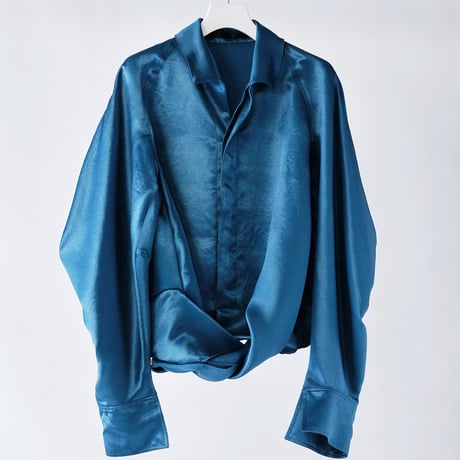DK29-07-B03／Naia Shiny Tricotine Twisted Blouse／3COLORS